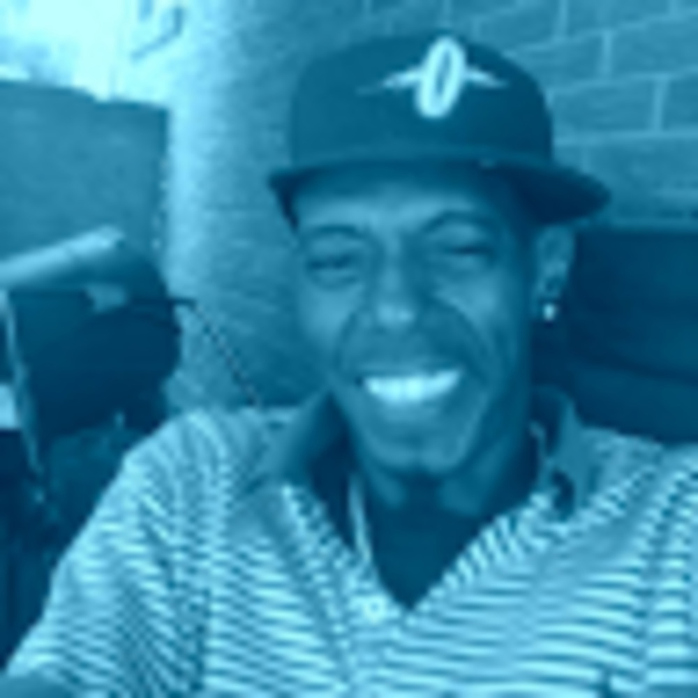 Meet your Posher, Derric